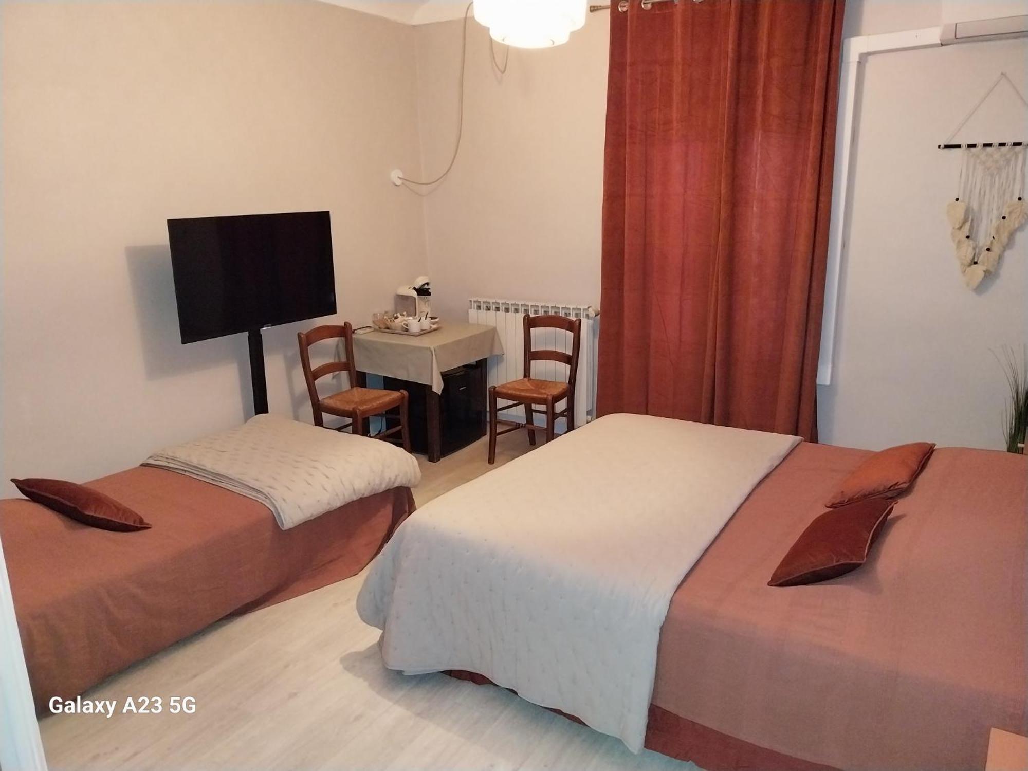 Le 18 By Benson Hotel โบลแลน ภายนอก รูปภาพ
